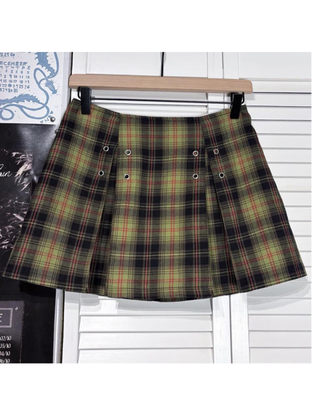 Plaid mini skirt